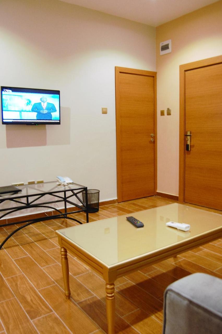 Готель R & K Guest Palace Кано Екстер'єр фото